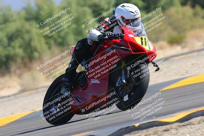 media/Nov-06-2022-SoCal Trackdays (Sun) [[208d2ccc26]]/Turn 7 Set 2 (1050am)/